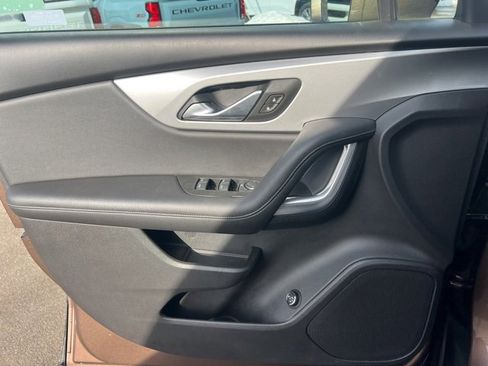 Used 2019 Chevrolet Blazer LT image 19