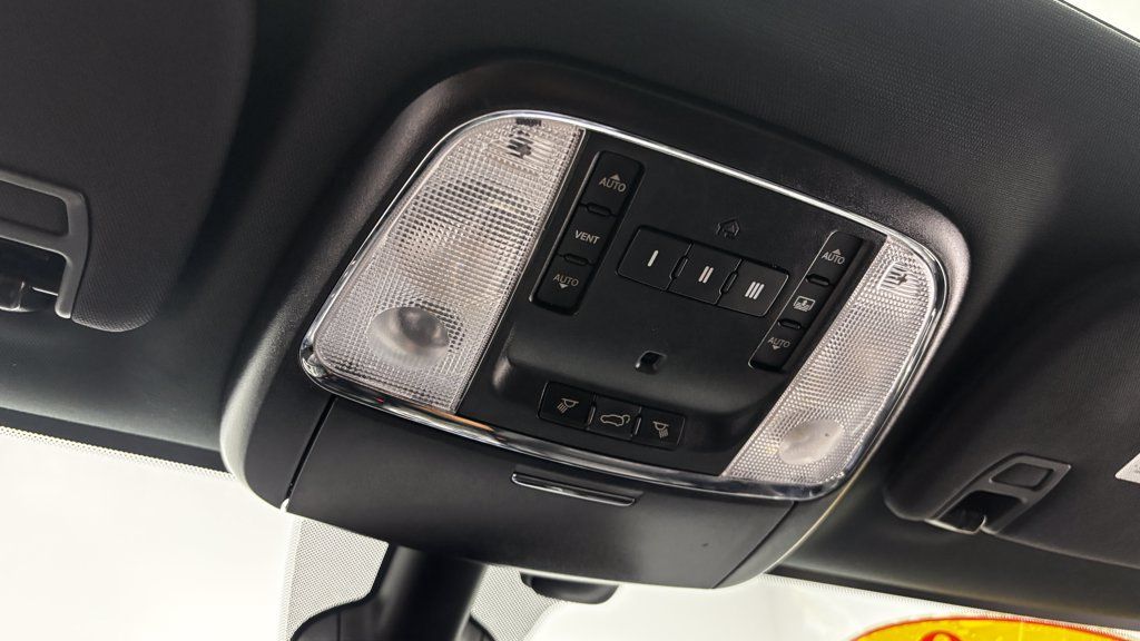 Used 2019 Jeep Grand Cherokee Limited X AWD/4WD image 27