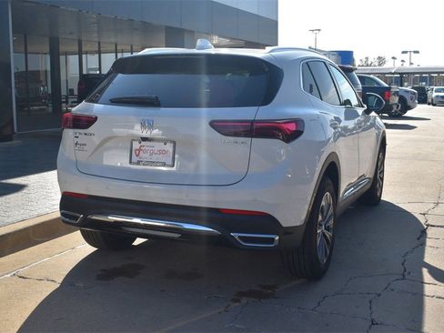 New 2025 Buick Envision Preferred image 4