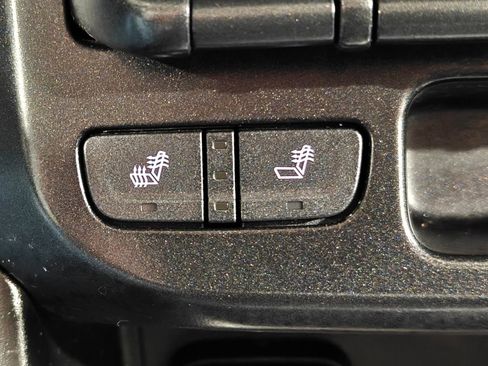 Used 2019 Chevrolet Colorado Z71 AWD/4WD image 45