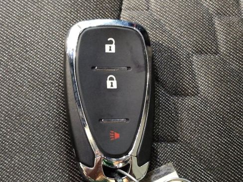 Used 2019 Chevrolet Equinox LT FWD image 32