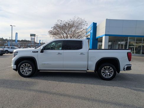Used 2022 GMC Sierra 1500 Denali image 5