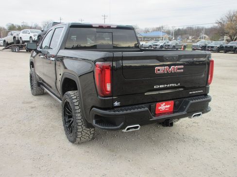 New 2026 GMC Sierra 1500 Denali w/ Denali Reserve Package image 11