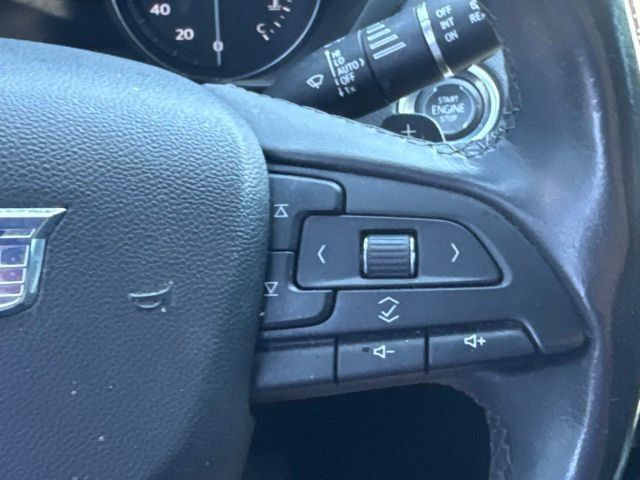 Used 2019 Cadillac XT4 Premium Luxury FWD image 22
