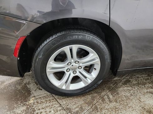 Used 2019 Dodge Charger SXT image 46