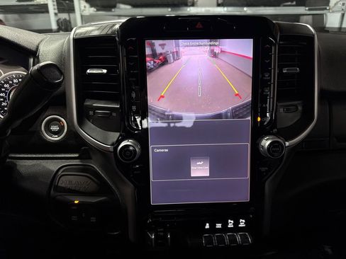 Used 2026 RAM 2500 Big Horn AWD/4WD image 95