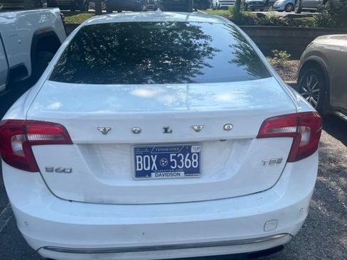 Used 2016 Volvo S60 T5 Premier FWD image 10