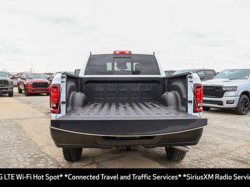 New 2026 RAM 2500 Tradesman AWD/4WD image 17