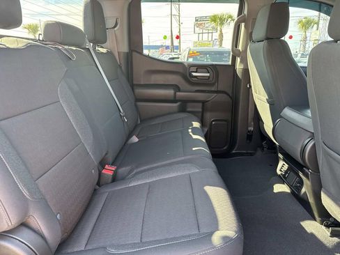 Certified 2024 Chevrolet Silverado 1500 Custom image 9