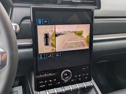 New 2026 GMC Terrain Denali w/ LPO, Floor Liner Package image 21