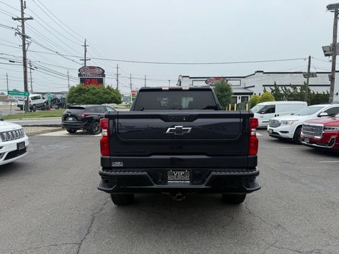 Used 2024 Chevrolet Silverado 1500 Custom Trail Boss w/ LPO, Dark Essentials Package AWD/4WD image 6