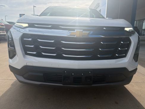 Used 2025 Chevrolet Equinox LT FWD image 10