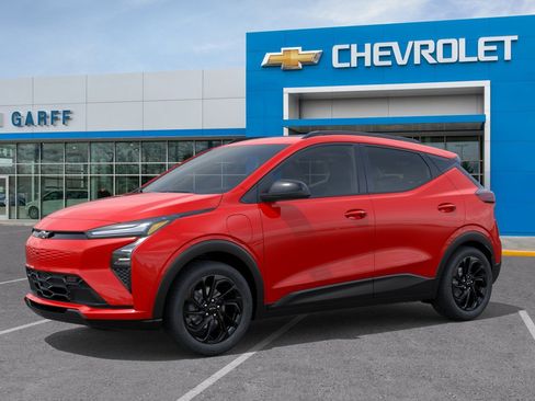 New 2027 Chevrolet Bolt RS w/ Technology Package FWD image 2