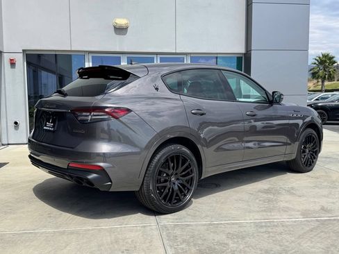 Certified 2022 Maserati Levante Modena AWD/4WD image 8
