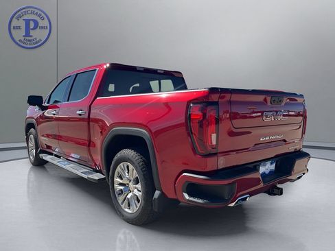 Used 2022 GMC Sierra 1500 Denali AWD/4WD image 5