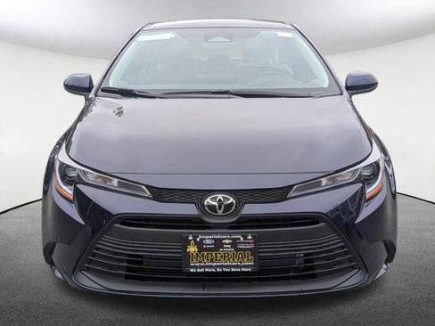 New 2026 Toyota Corolla LE FWD image 8