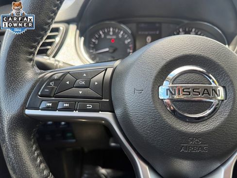 Used 2019 Nissan Rogue SL AWD/4WD image 25