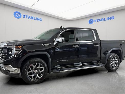 Used 2024 GMC Sierra 1500 SLT AWD/4WD image 2