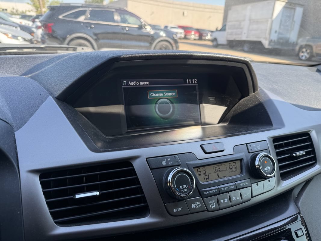 Used 2017 Honda Odyssey EX-L image 12