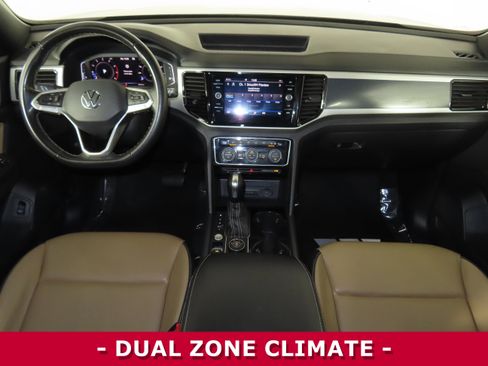 Used 2023 Volkswagen Atlas Cross Sport SE AWD/4WD image 10