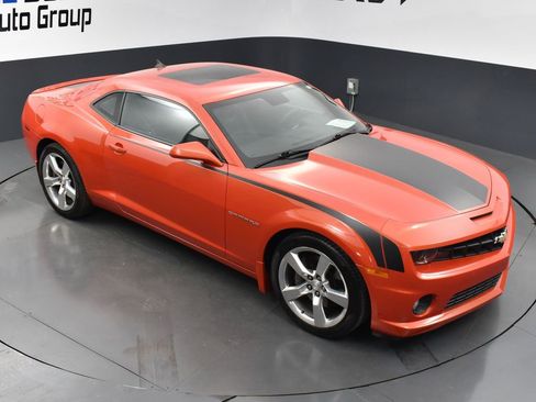 Used 2011 Chevrolet Camaro SS w/ RS Package RWD image 15