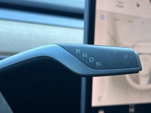 Used 2020 Tesla Model 3 Long Range image 21