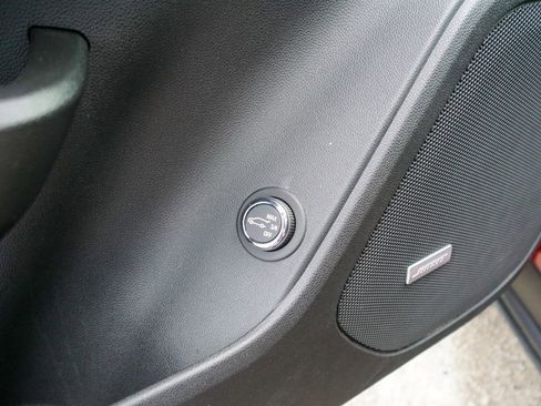 Used 2022 Chevrolet Blazer RS w/ Enhanced Convenience Package image 23