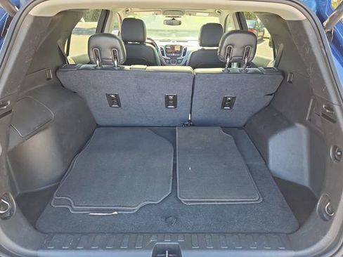 Used 2019 Chevrolet Equinox LT w/ Sun & Navigation Package FWD image 17
