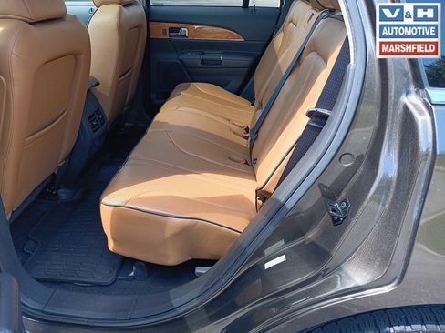 Used 2011 Lincoln MKX AWD w/ 102A Rapid Spec Order Code image 25