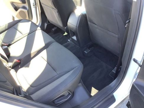 Used 2025 Hyundai Tucson SE image 23