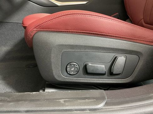 New 2026 BMW 330i Sedan w/ M Sport Package image 22