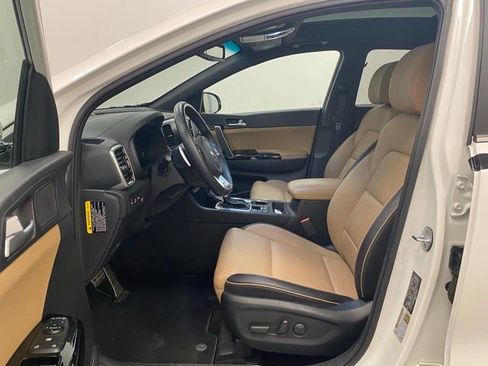 Used 2022 Kia Sportage SX image 9