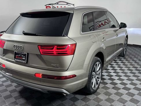 Used 2017 Audi Q7 3.0T Premium Plus AWD/4WD image 6