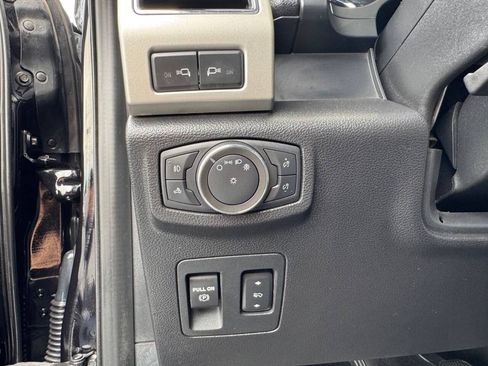 Used 2020 Ford F150 Lariat AWD/4WD image 16