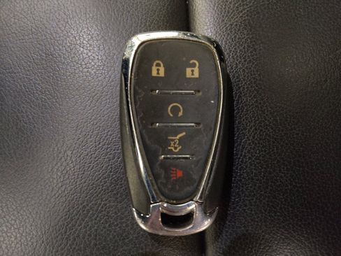 Used 2019 Chevrolet Traverse LT image 32