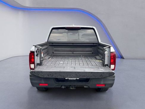 Used 2020 Honda Ridgeline RTL image 10