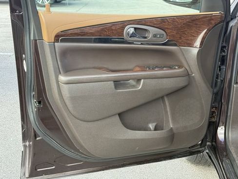 Used 2015 Buick Enclave Leather image 34