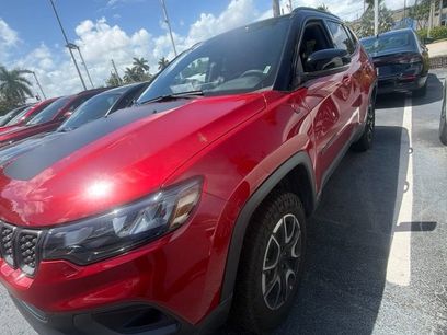 Used 2025 Jeep Compass Trailhawk