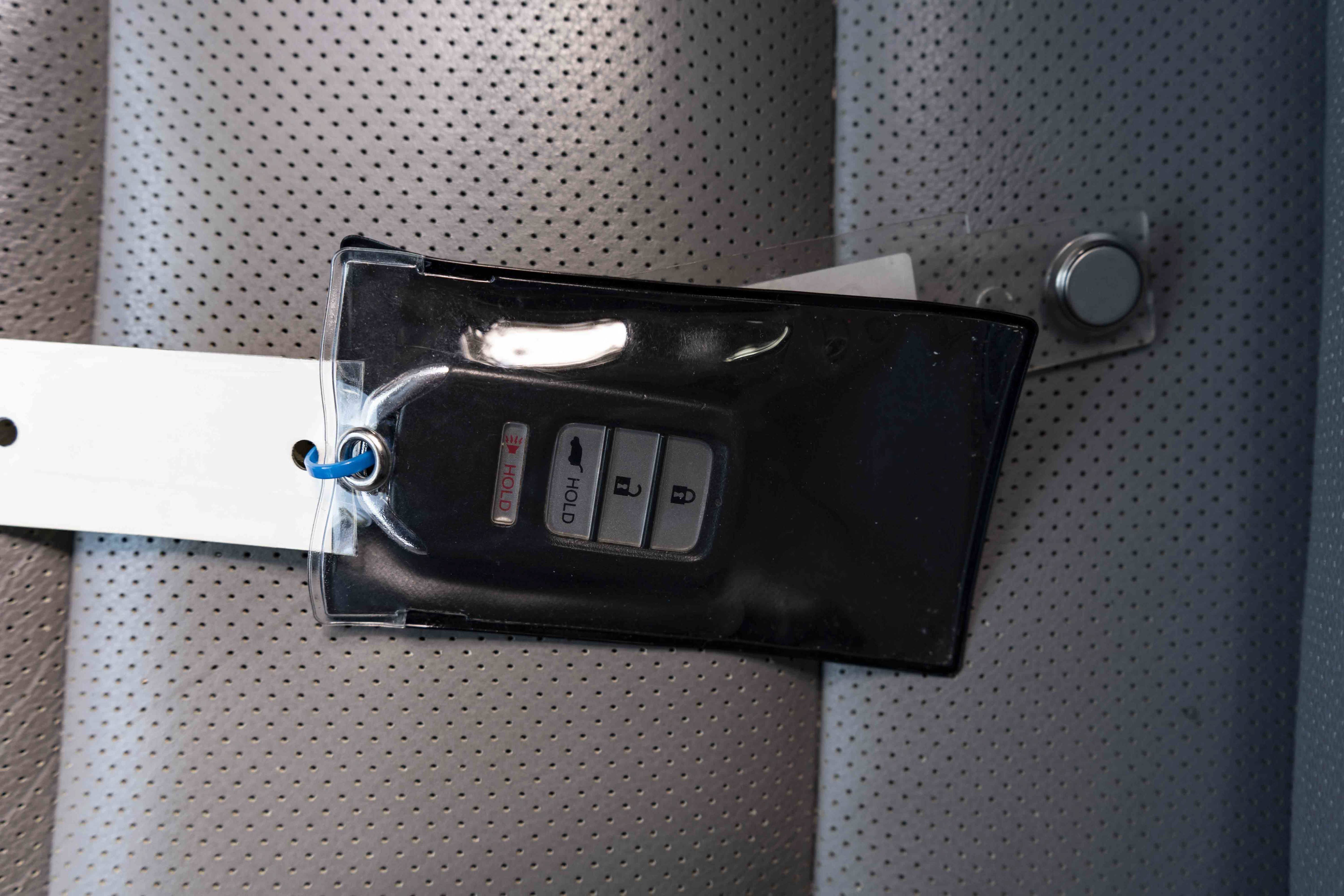 Used 2015 Honda CR-V Touring image 42
