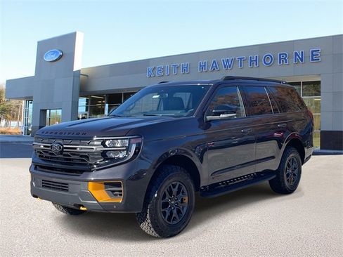New 2025 Ford Expedition Tremor image 3