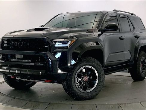 Used 2025 Toyota 4Runner TRD Pro AWD/4WD image 11