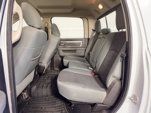 Used 2019 RAM 1500 Lone Star AWD/4WD image 25