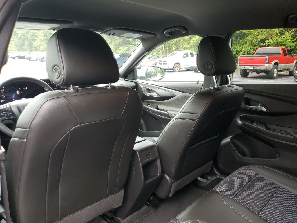 Used 2026 Buick Envista Preferred FWD image 13