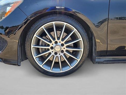 Used 2016 Mercedes-Benz CLA 250 4MATIC image 23