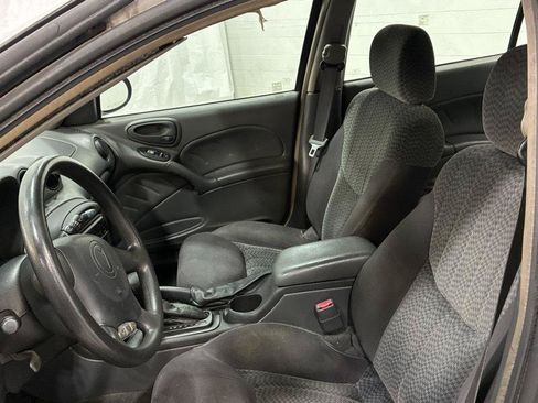 Used 2004 Pontiac Grand Am SE FWD image 11