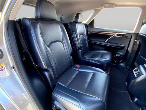 Used 2020 Lexus RX 350L FWD w/ Premium Package image 19