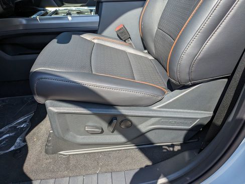 New 2025 Ford F250 Lariat w/ Lariat Ultimate Package image 14