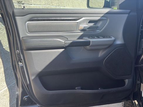 Used 2023 RAM 1500 Lone Star AWD/4WD image 4