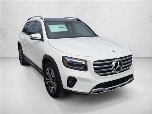 New 2026 Mercedes-Benz GLB 250 image 6
