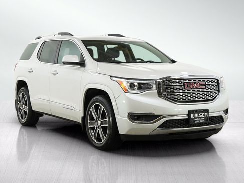 Used 2018 GMC Acadia Denali w/ LPO, Protection Package AWD/4WD image 7